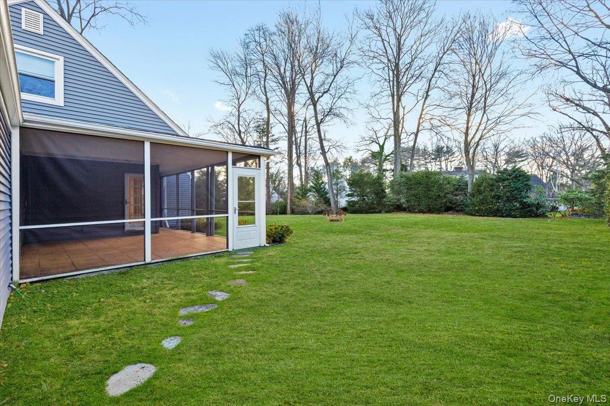 Single Family Old Orchard Westchester County, NY 10573, MLS-940938-25