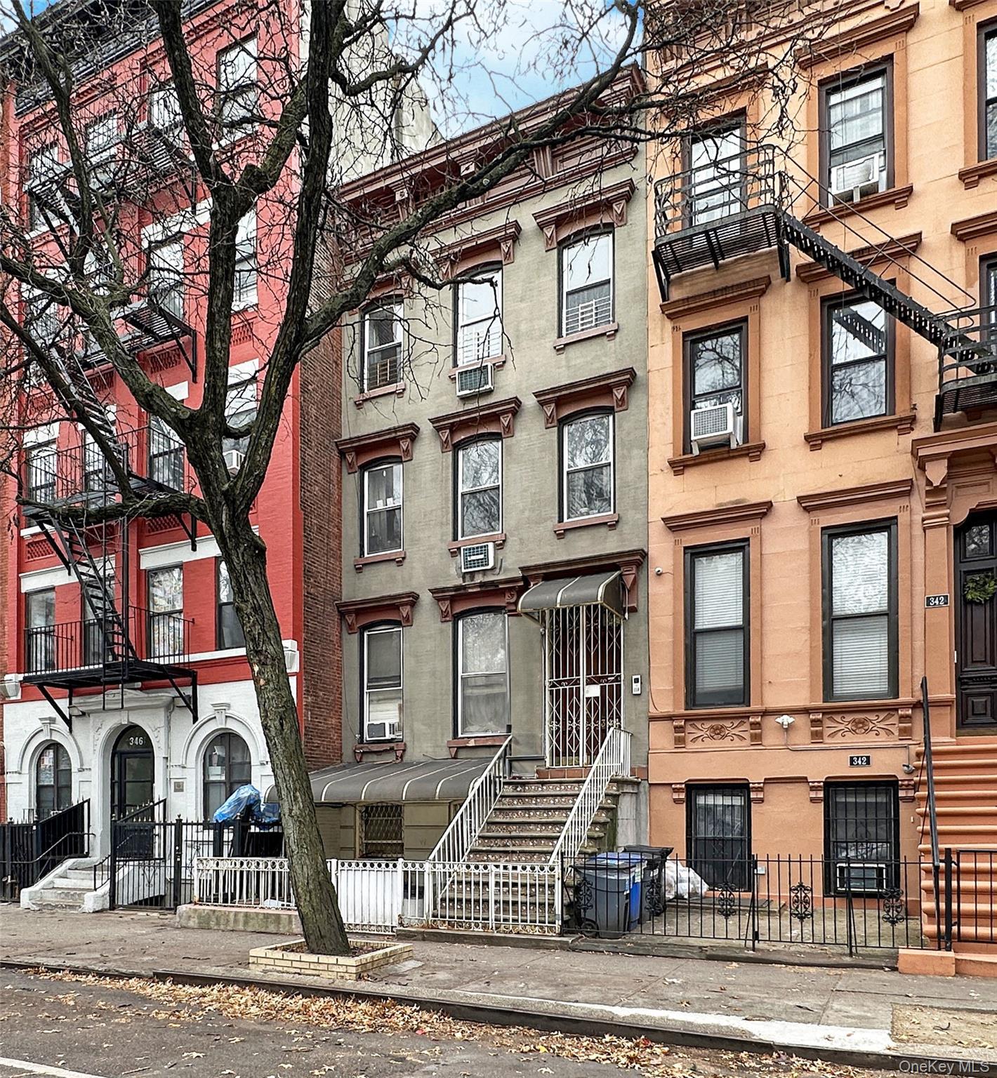 Single Family 120th Manhattan, NY 10035, MLS-940958-13