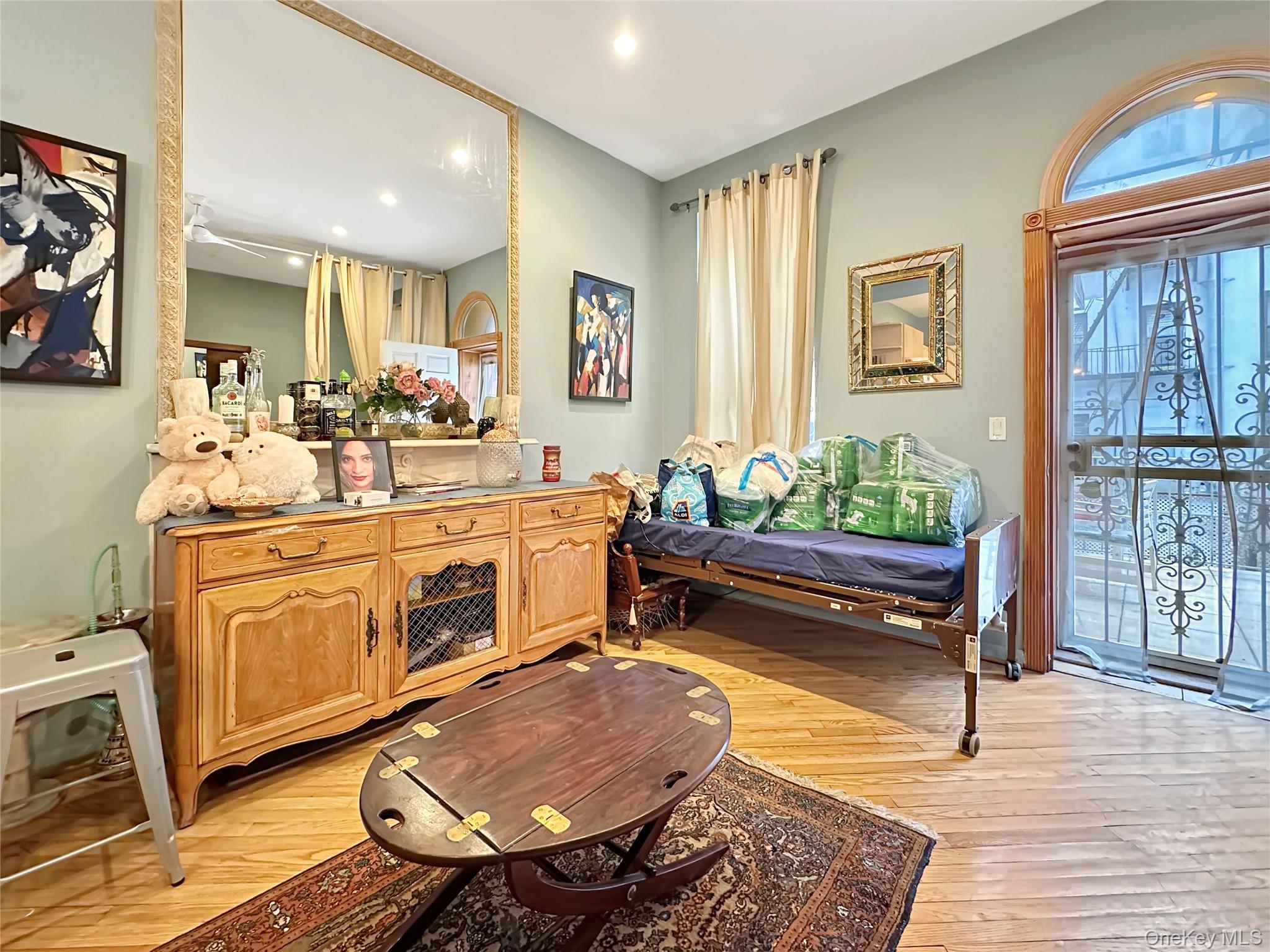 Single Family 120th Manhattan, NY 10035, MLS-940958-14