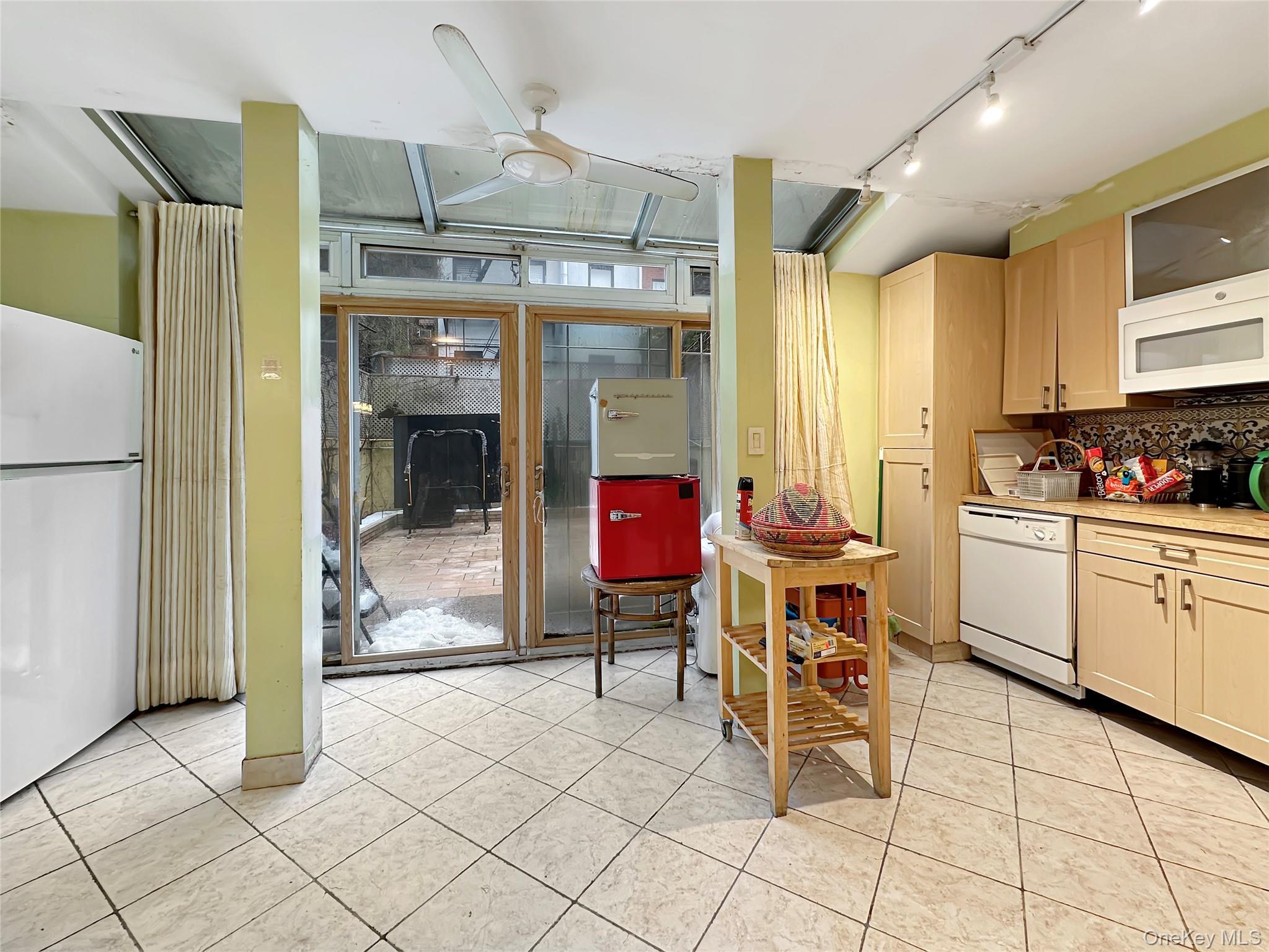 Single Family 120th Manhattan, NY 10035, MLS-940958-7