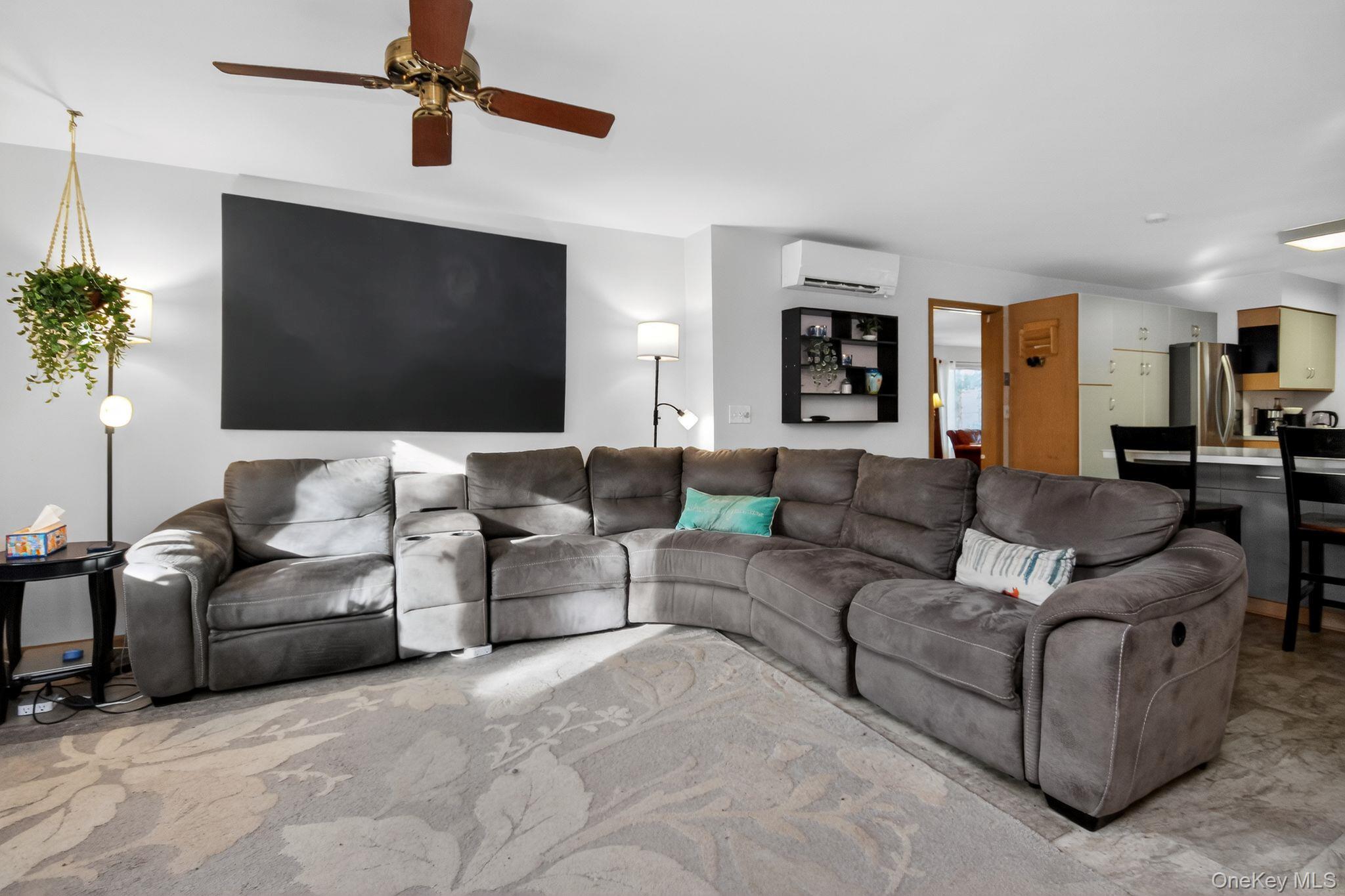 Single Family Carlyle Dutchess County, NY 12538, MLS-940981-3