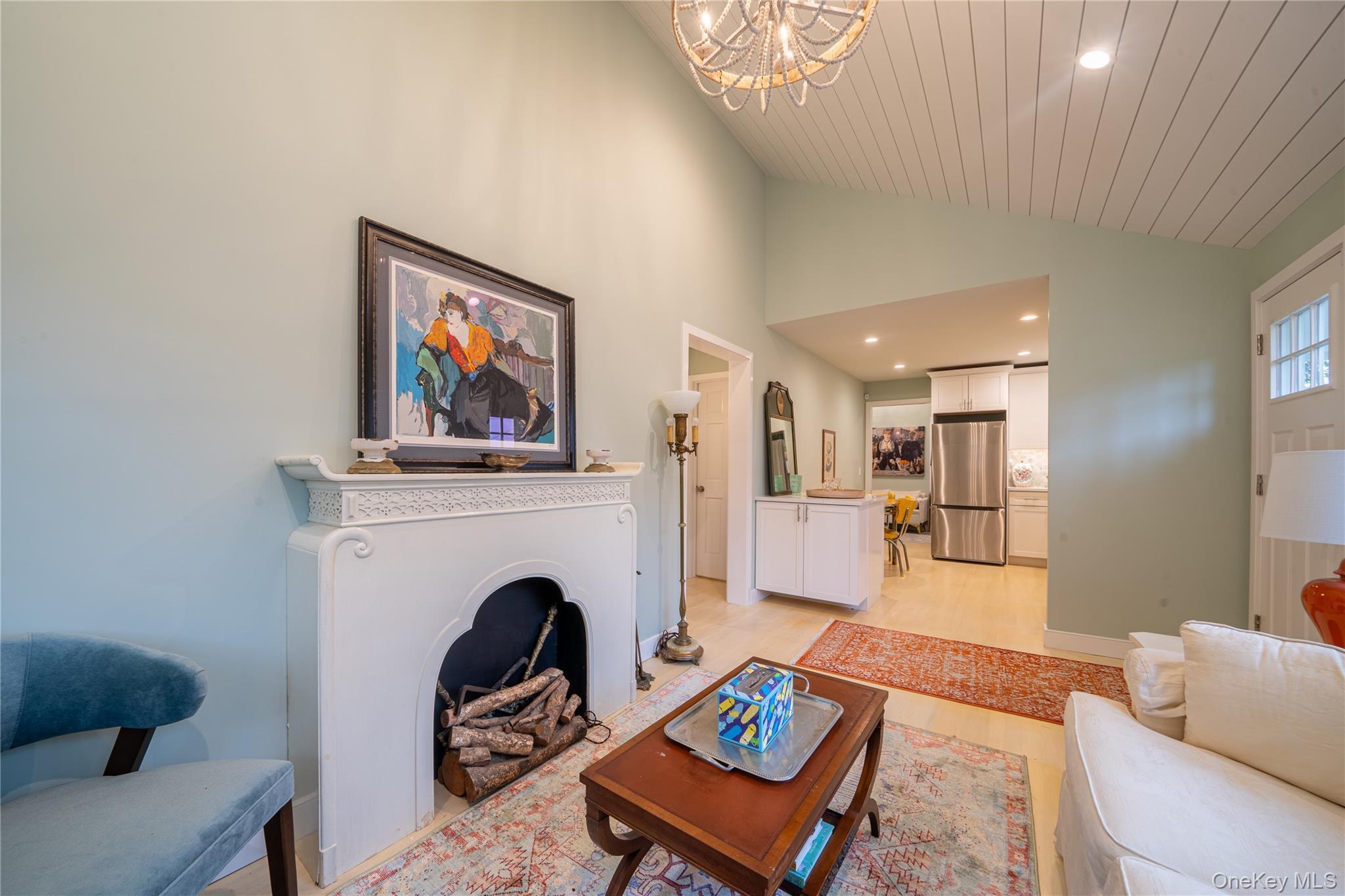 Single Family Overbrook  Suffolk County, NY 11901, MLS-941025-25