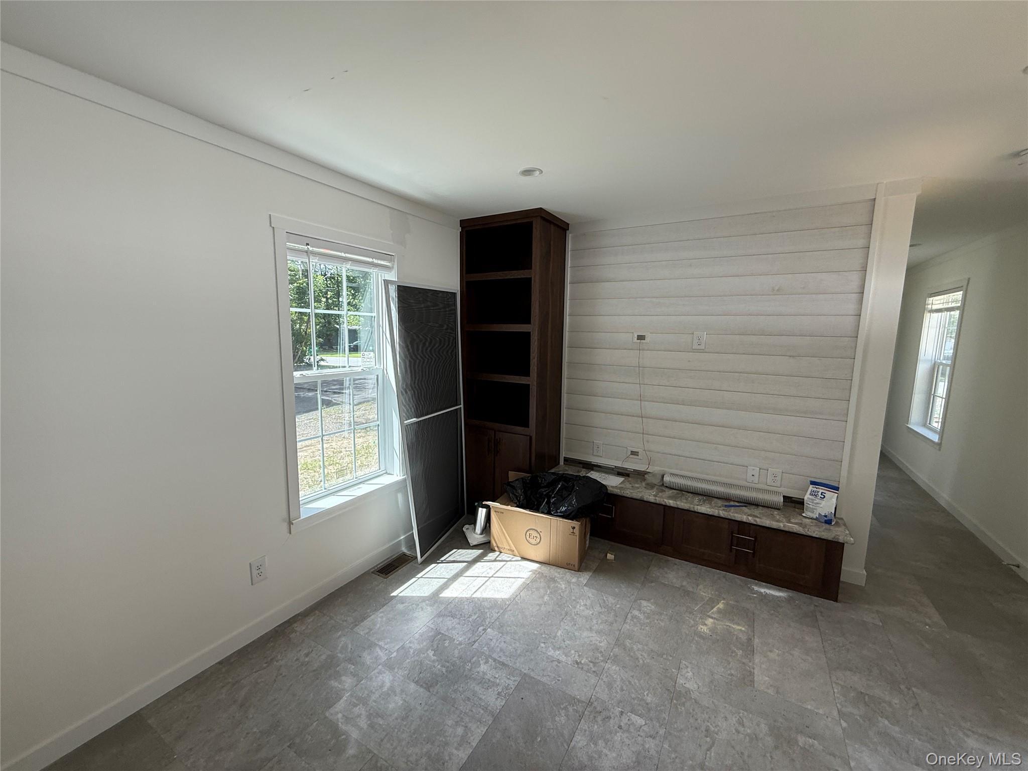 Single Family Forest Park (aka William St)  Ulster County, NY 12589, MLS-941027-8