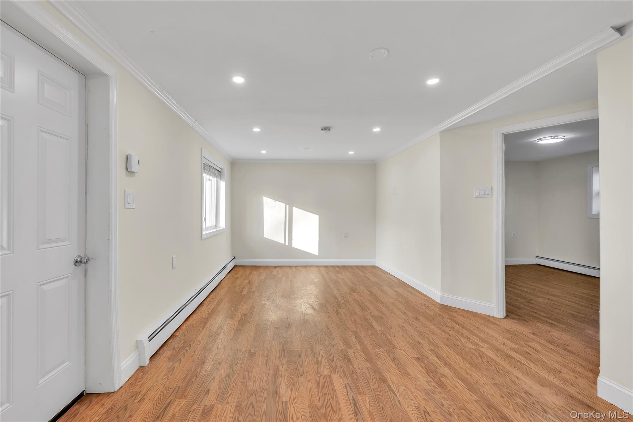 Single Family Phyllis Suffolk County, NY 11772, MLS-941041-20