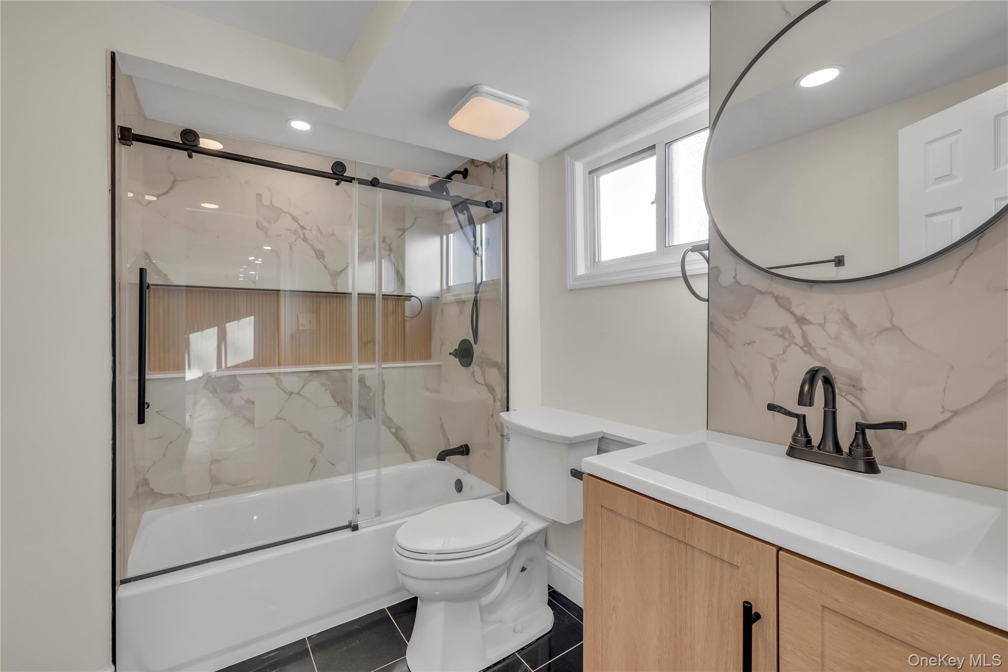 Single Family Phyllis Suffolk County, NY 11772, MLS-941041-21