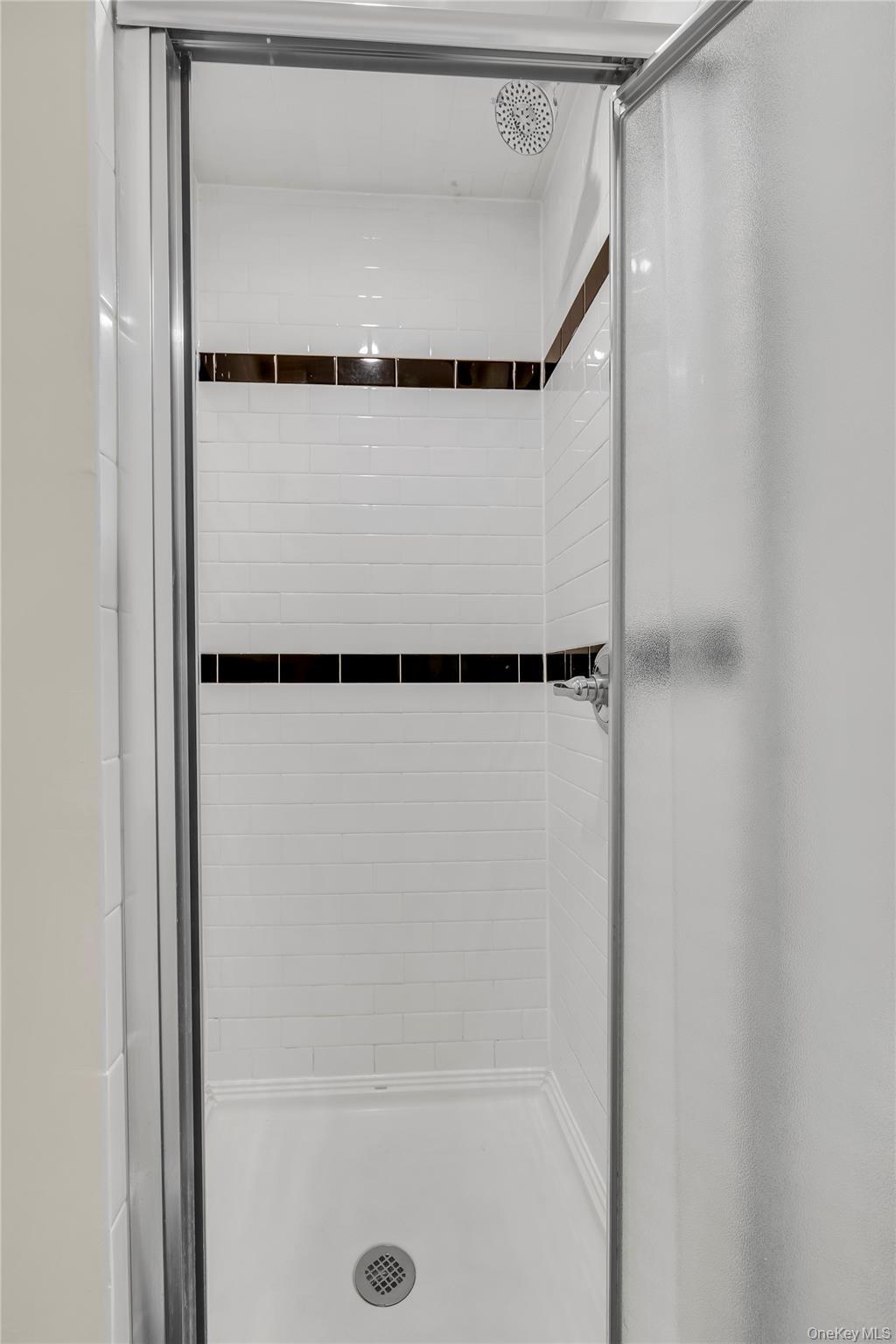 Single Family Phyllis Suffolk County, NY 11772, MLS-941041-24