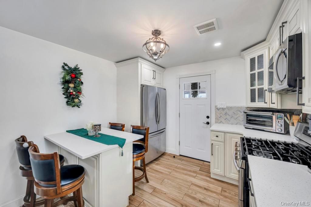 Single Family Butler Nassau County, NY 11003, MLS-941049-10