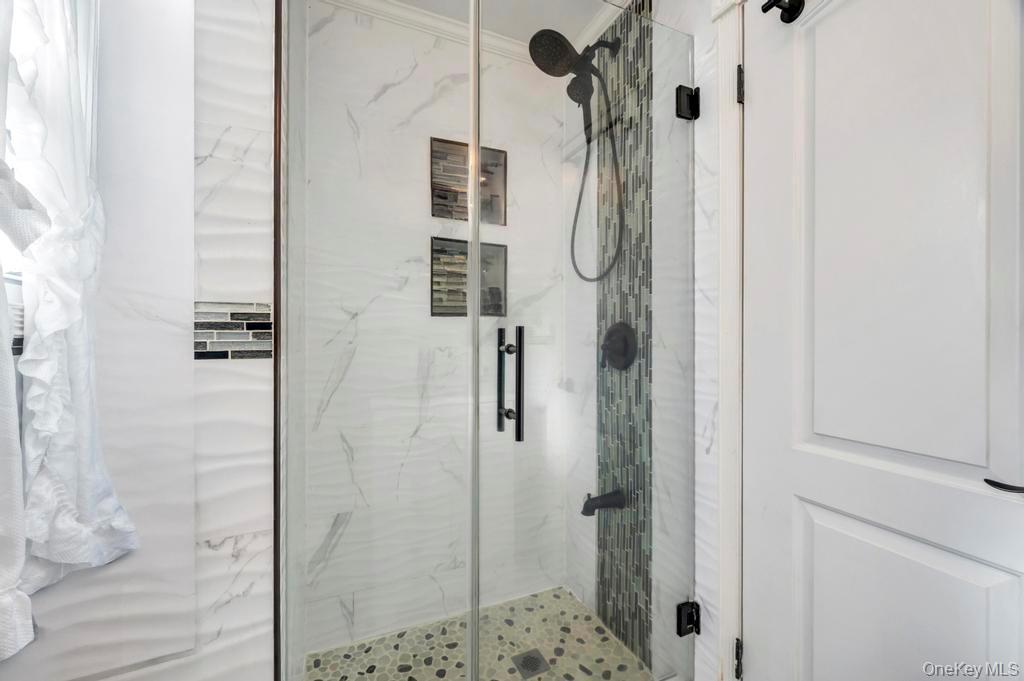 Single Family Butler Nassau County, NY 11003, MLS-941049-14