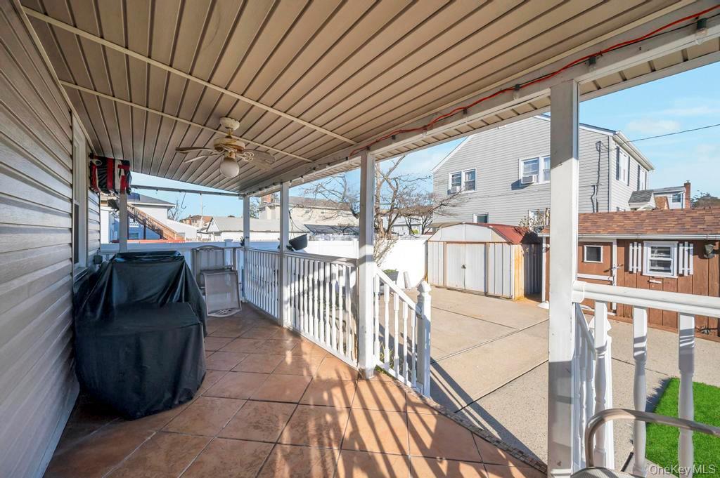 Single Family Butler Nassau County, NY 11003, MLS-941049-25