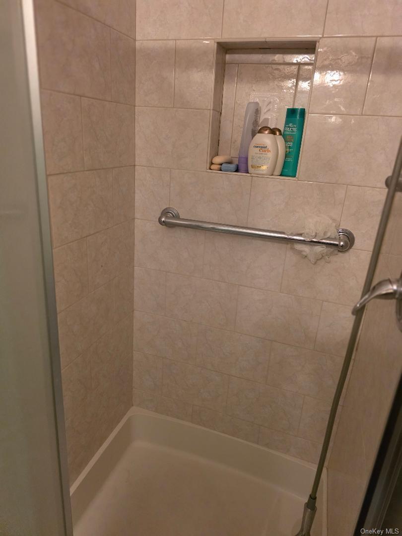 Single Family Gotham Suffolk County, NY 11780, MLS-941087-14