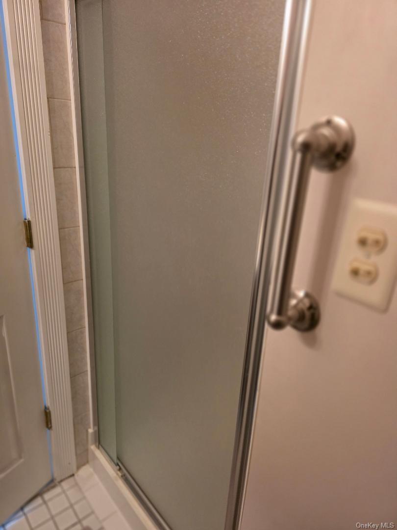 Single Family Gotham Suffolk County, NY 11780, MLS-941087-15