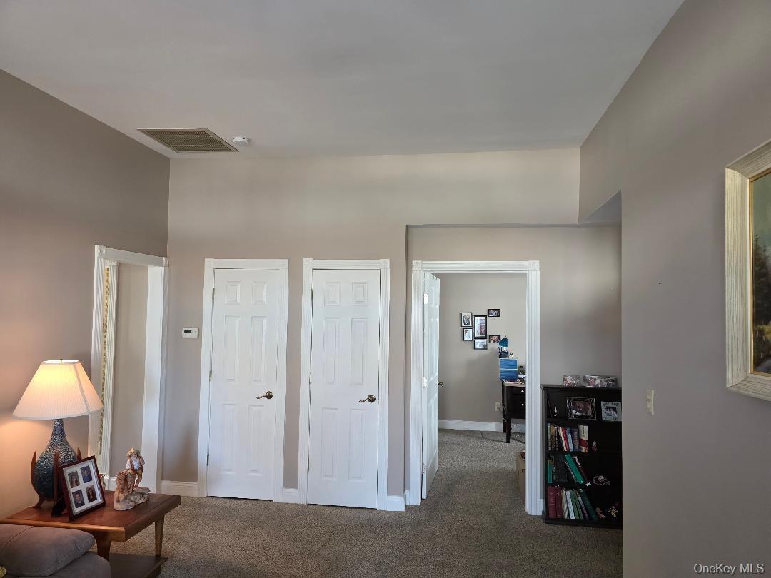 Single Family Gotham Suffolk County, NY 11780, MLS-941087-21