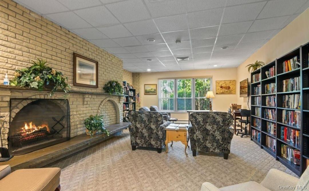 Single Family Gotham Suffolk County, NY 11780, MLS-941087-38