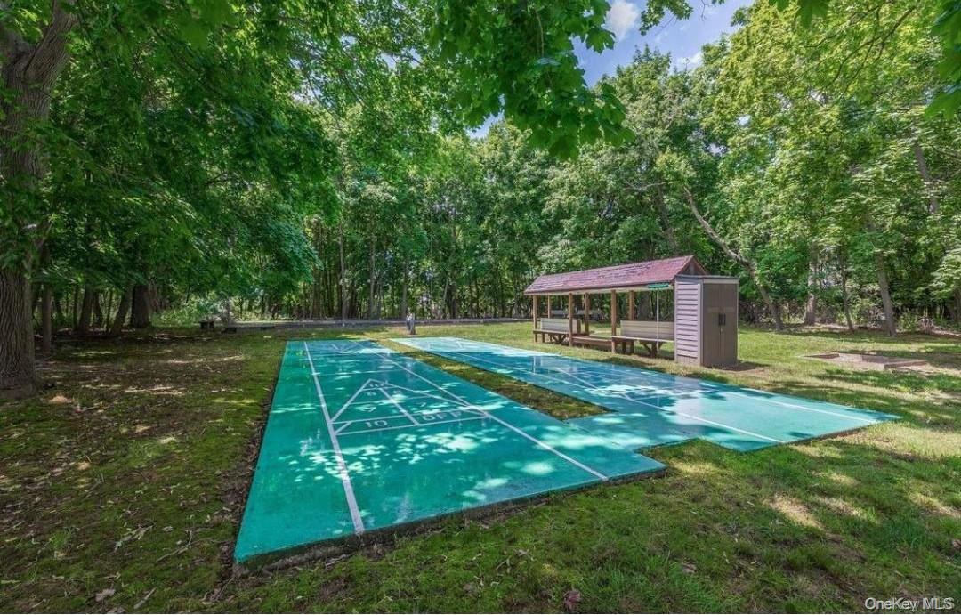 Single Family Gotham Suffolk County, NY 11780, MLS-941087-39