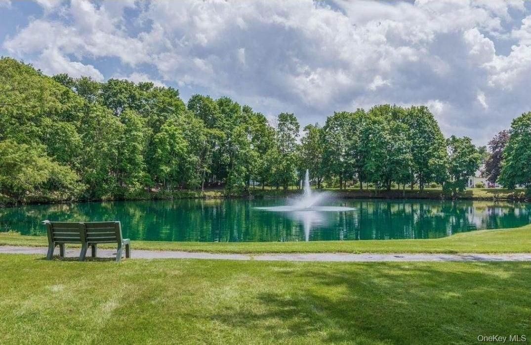 Single Family Gotham Suffolk County, NY 11780, MLS-941087-42