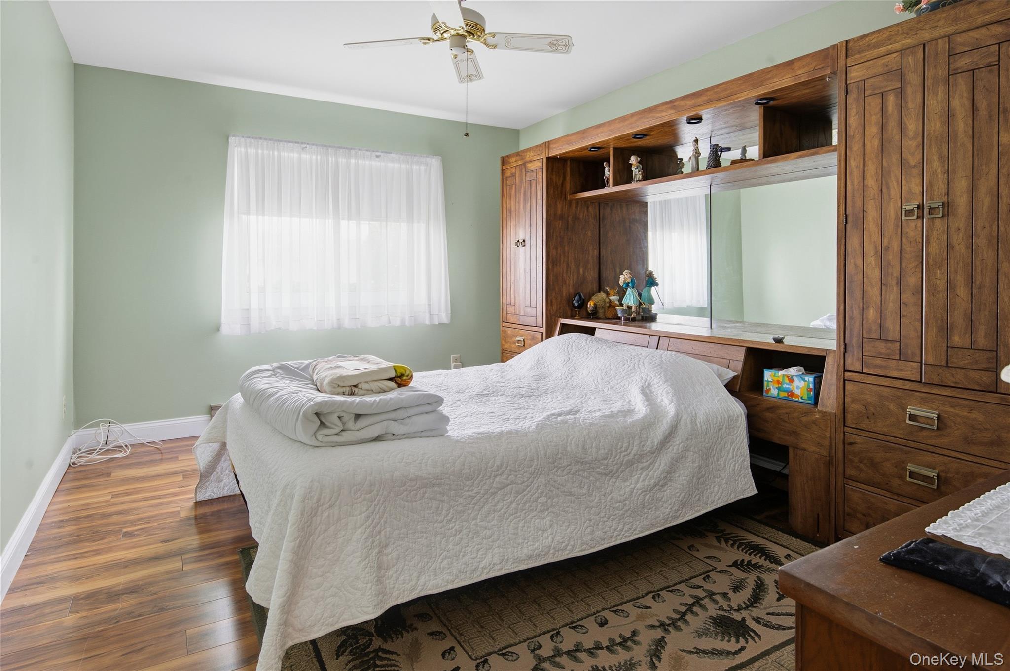 Single Family Gotham Suffolk County, NY 11780, MLS-941087-49