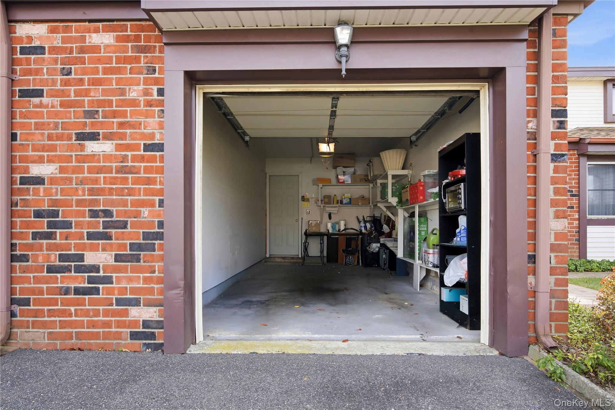 Single Family Gotham  Suffolk County, NY 11780, MLS-941087-50