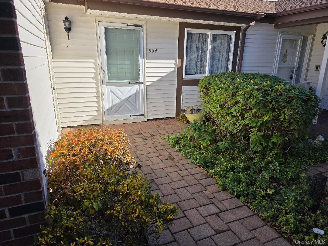 Single Family Gotham Suffolk County, NY 11780, MLS-941087-8