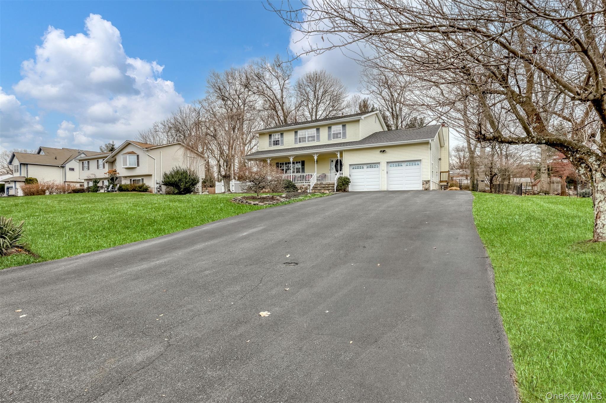 Single Family Mountainview Rockland County, NY 10901, MLS-941097-24