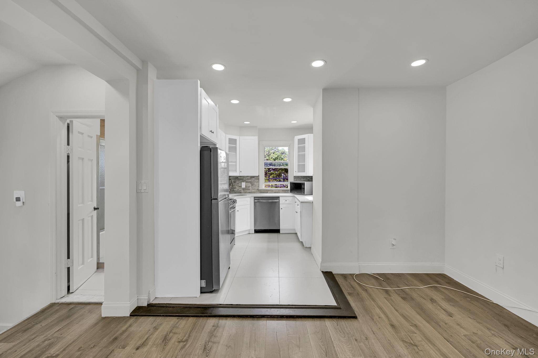 Single Family 5th Westchester County, NY 10550, MLS-941109-30