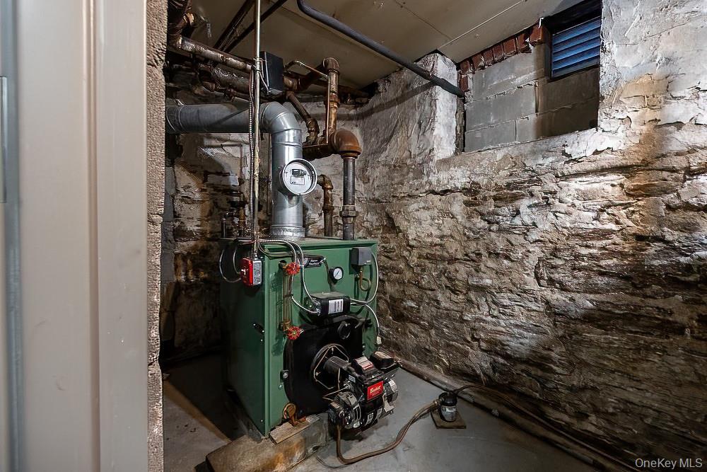 Single Family 5th Westchester County, NY 10550, MLS-941109-41