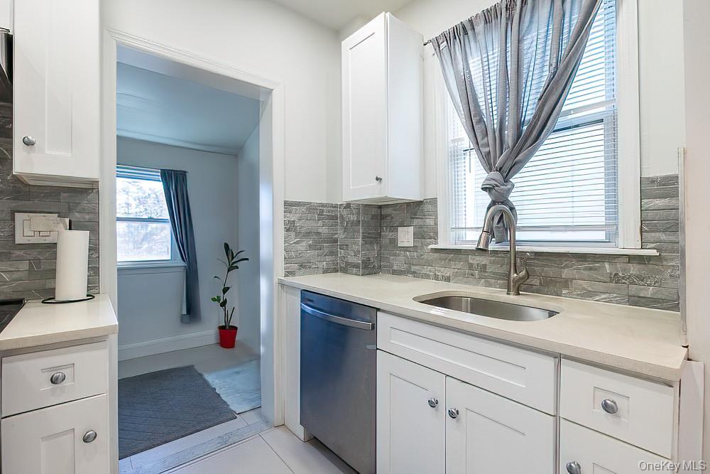 Single Family 5th Westchester County, NY 10550, MLS-941109-9