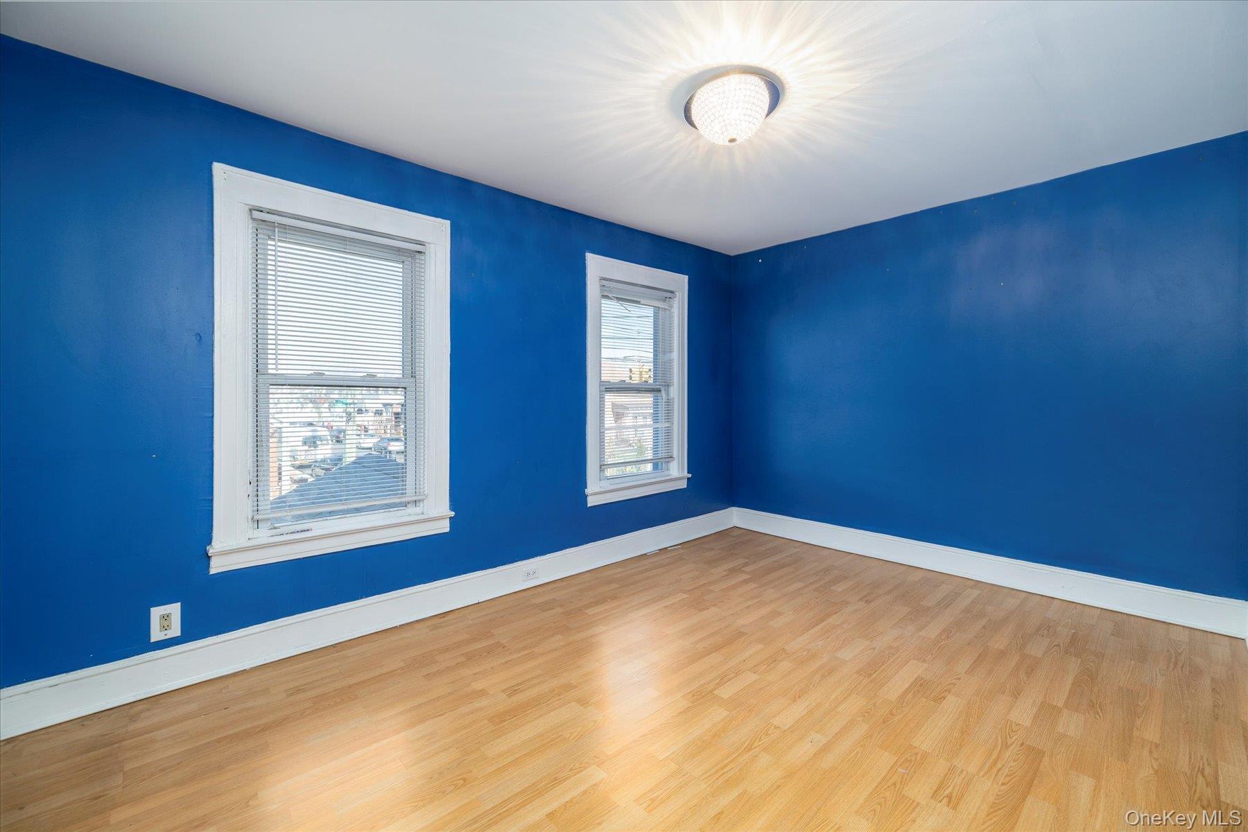 Single Family 107th Queens, NY 11419, MLS-941113-17