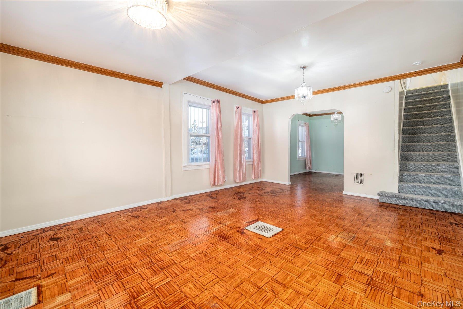 Single Family 107th Queens, NY 11419, MLS-941113-8