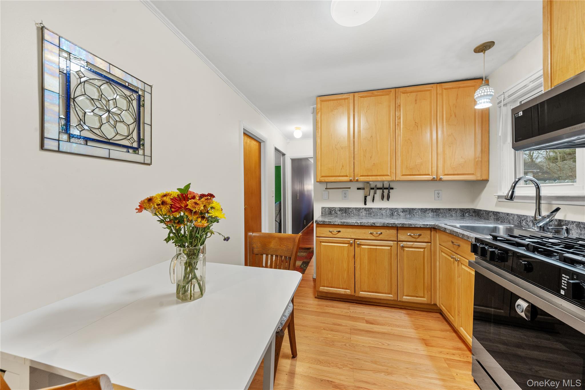 Single Family Patchogue Suffolk County, NY 11950, MLS-941131-11