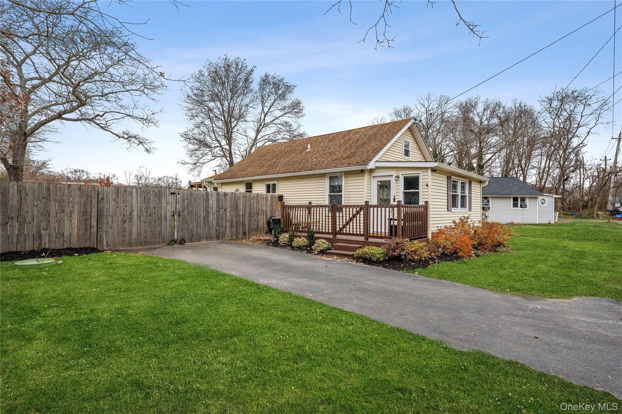 Single Family Patchogue Suffolk County, NY 11950, MLS-941131-2