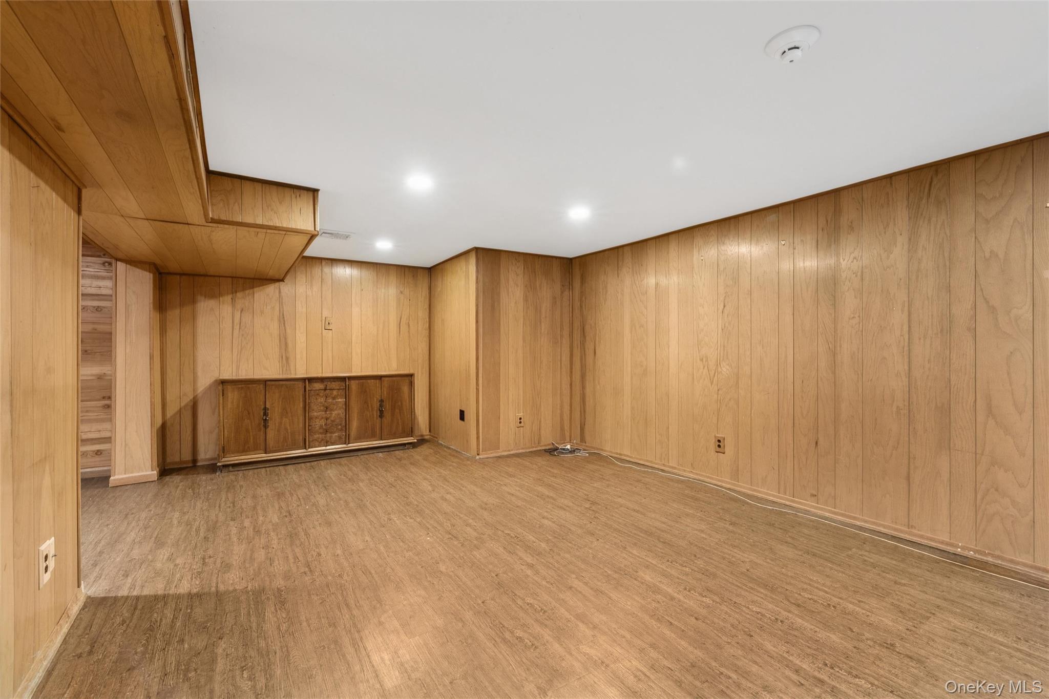 Single Family Joyce  Suffolk County, NY 11725, MLS-941141-22