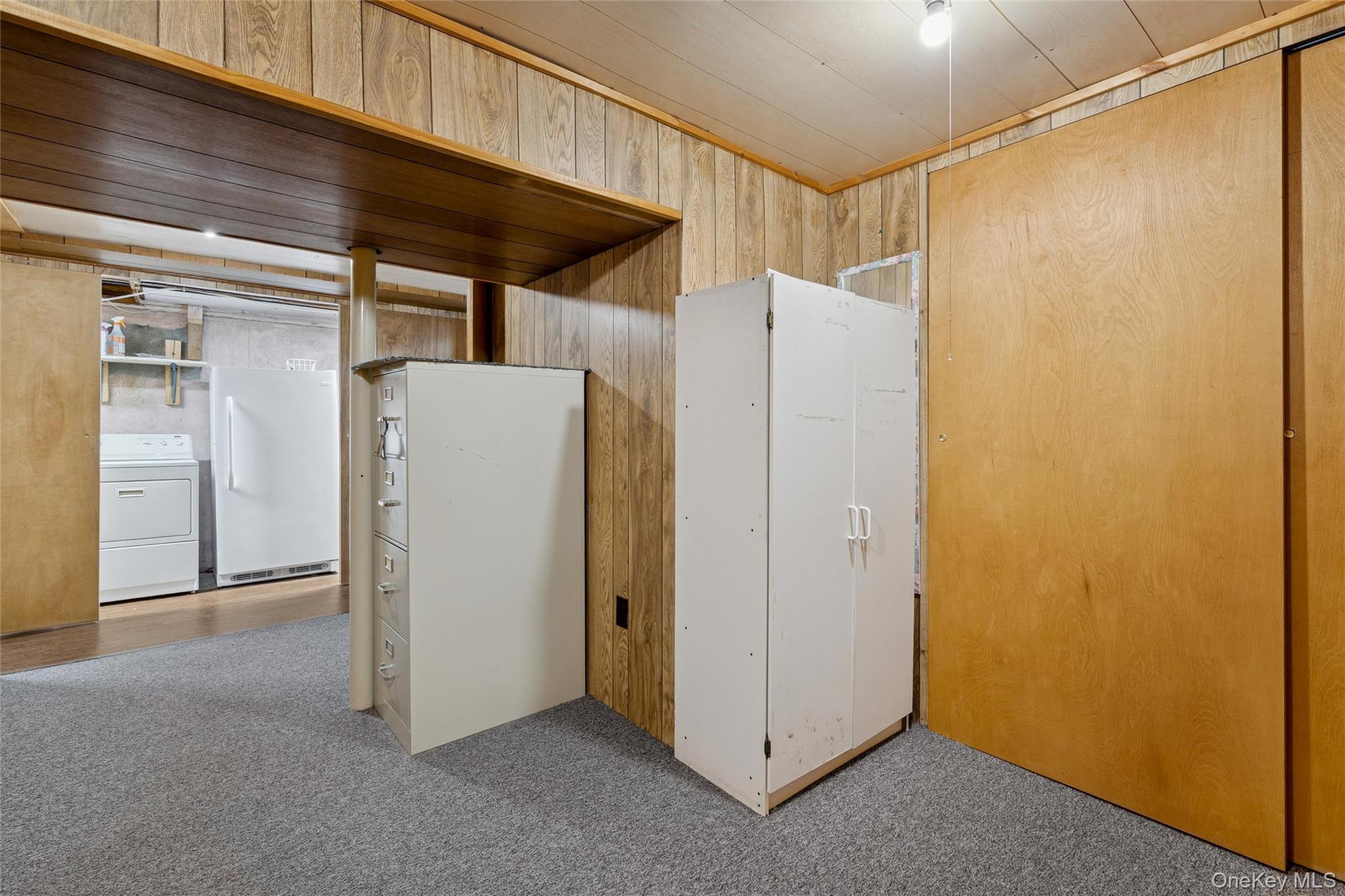 Single Family Joyce  Suffolk County, NY 11725, MLS-941141-31