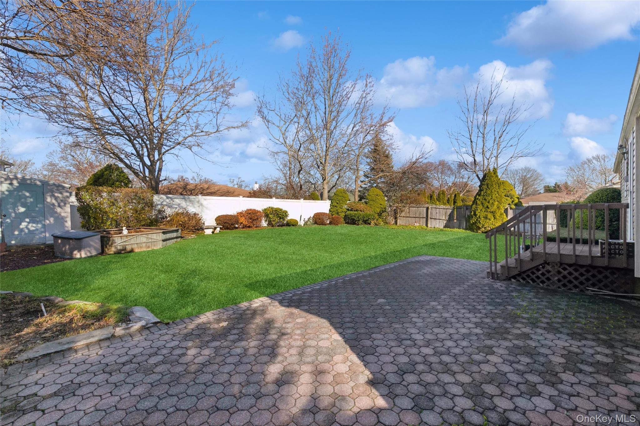 Single Family Joyce  Suffolk County, NY 11725, MLS-941141-33