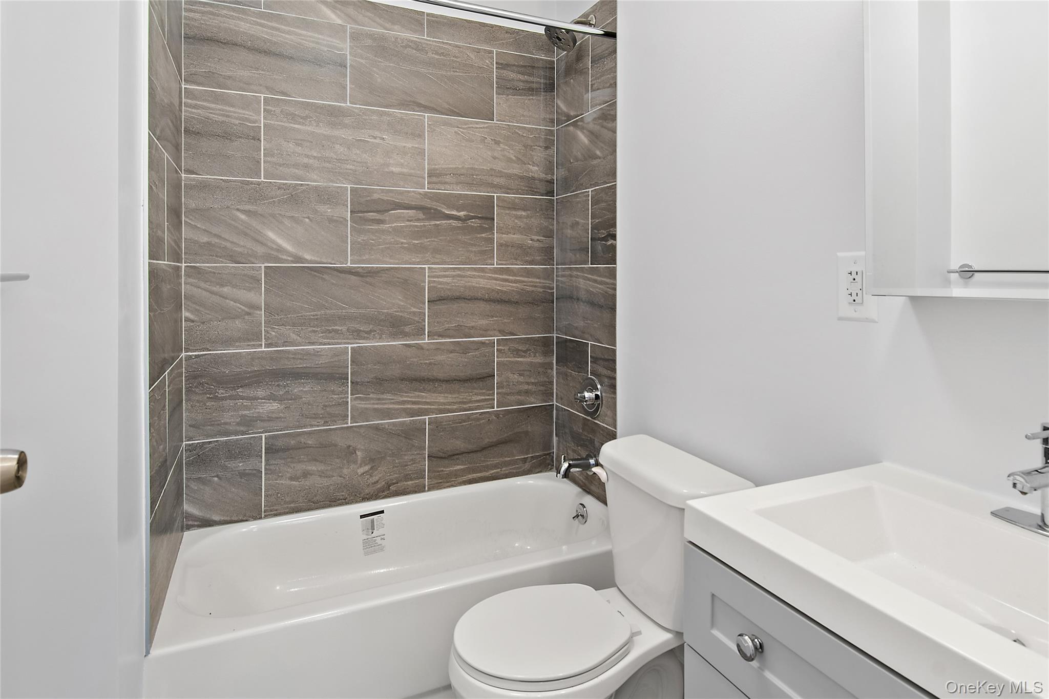 Commercial Sale Andrews  Bronx, NY 10453, MLS-941143-16