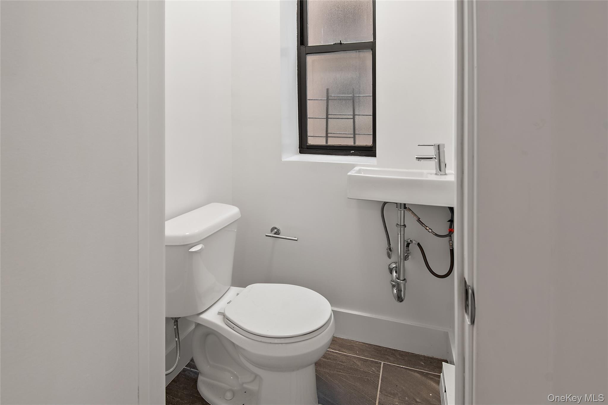 Commercial Sale Andrews  Bronx, NY 10453, MLS-941143-17