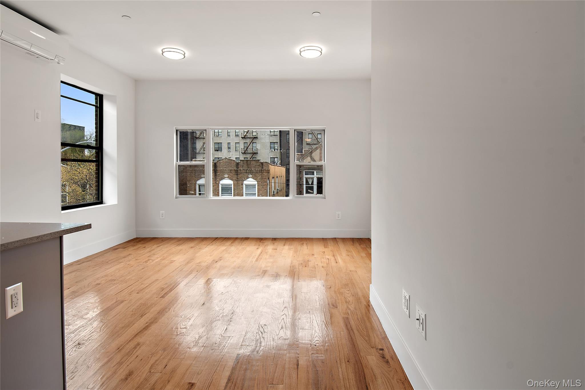 Commercial Sale Andrews  Bronx, NY 10453, MLS-941143-27