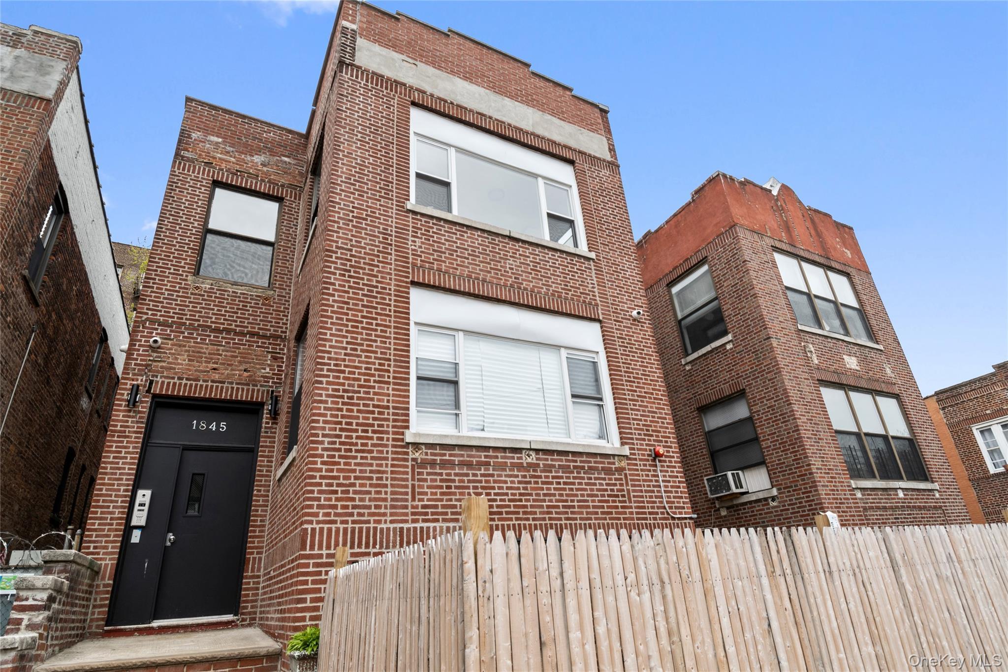 Commercial Sale Andrews  Bronx, NY 10453, MLS-941143-47