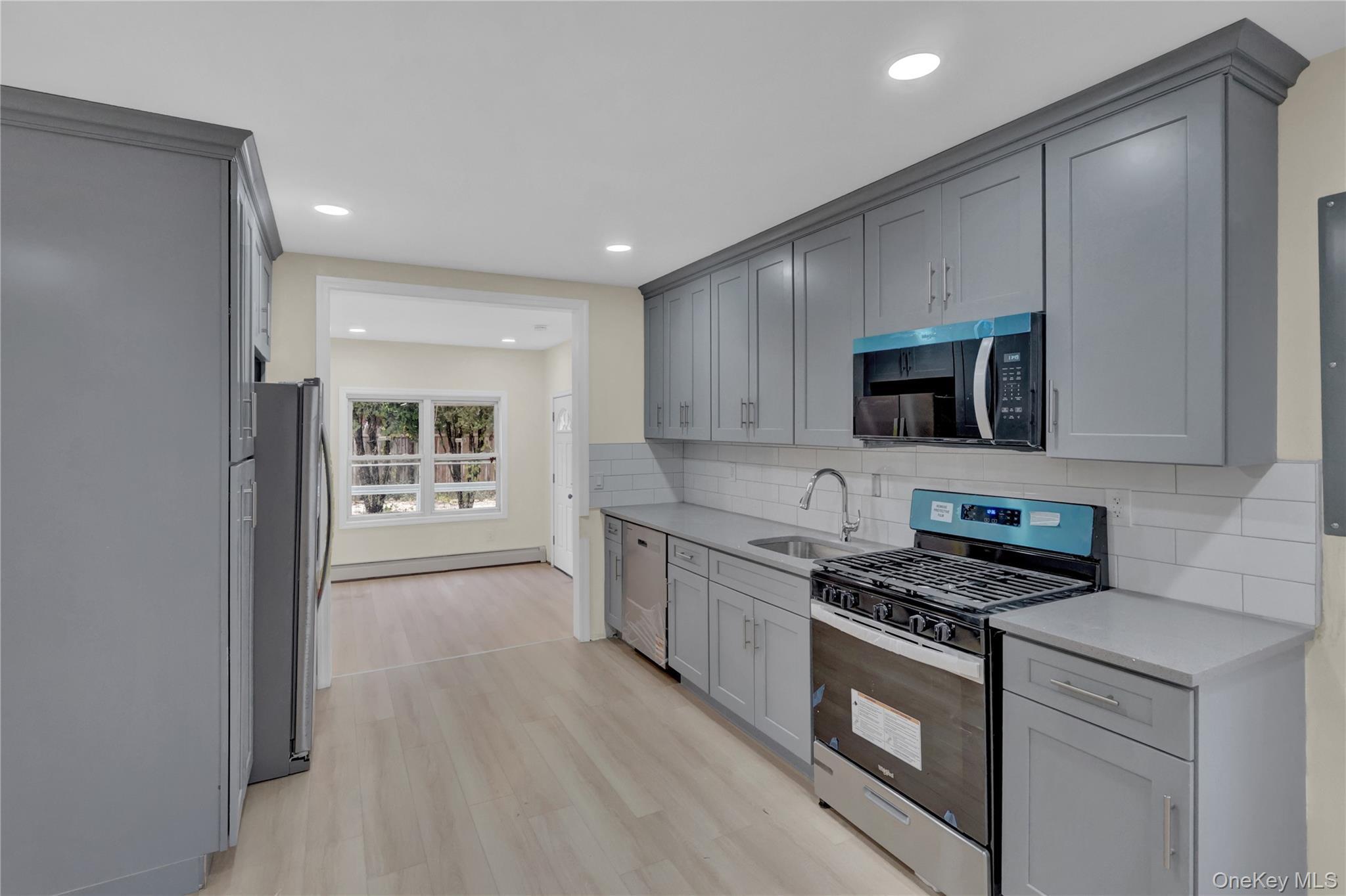 Single Family Carlls Suffolk County, NY 11703, MLS-941151-14