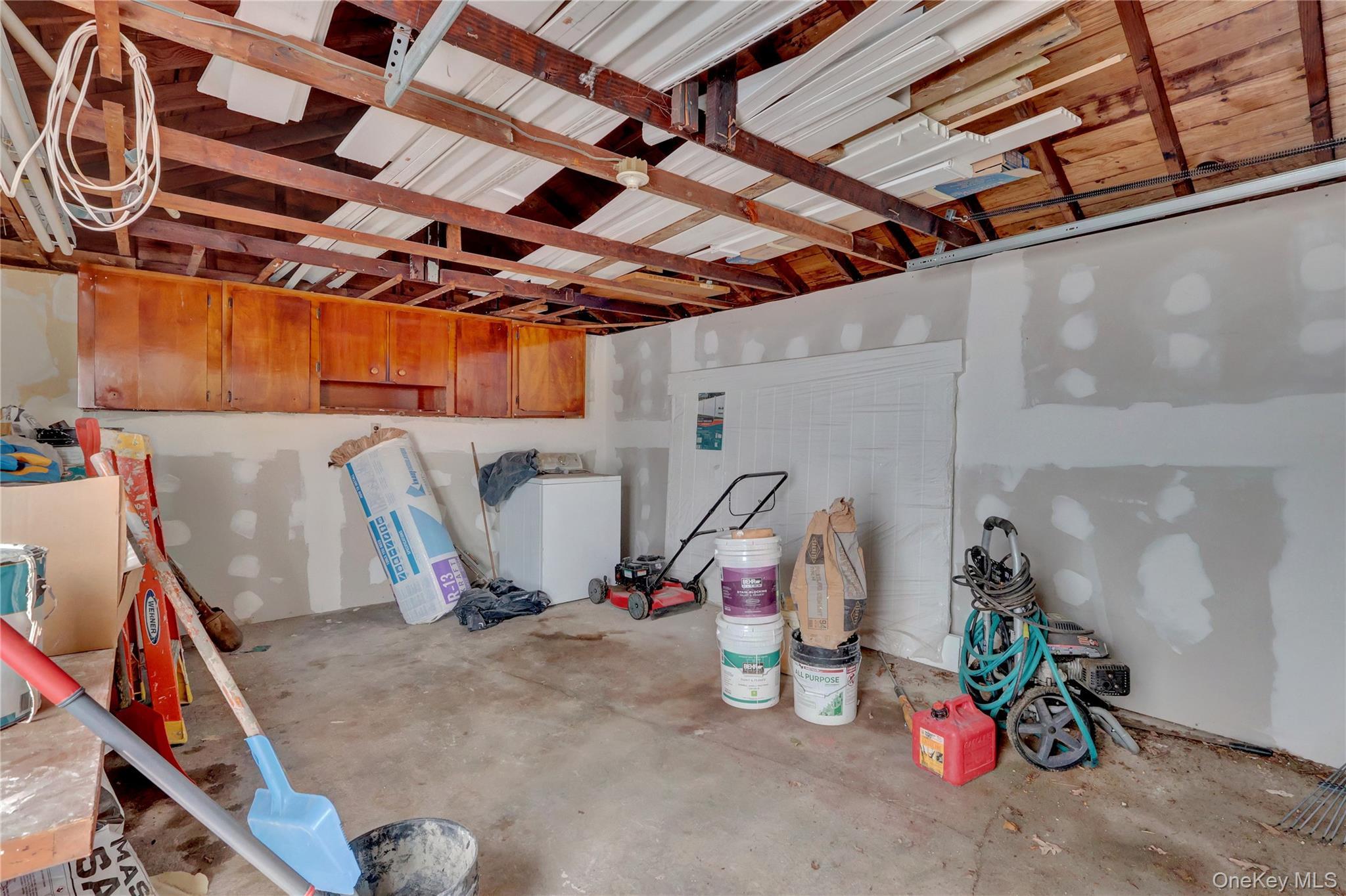 Single Family Carlls Suffolk County, NY 11703, MLS-941151-8