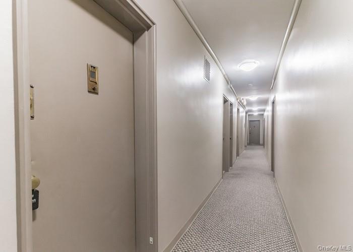 Coop Post Bronx, NY 10471, MLS-941152-4