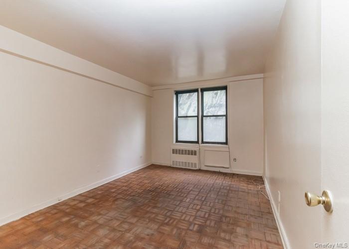Coop Post Bronx, NY 10471, MLS-941152-9