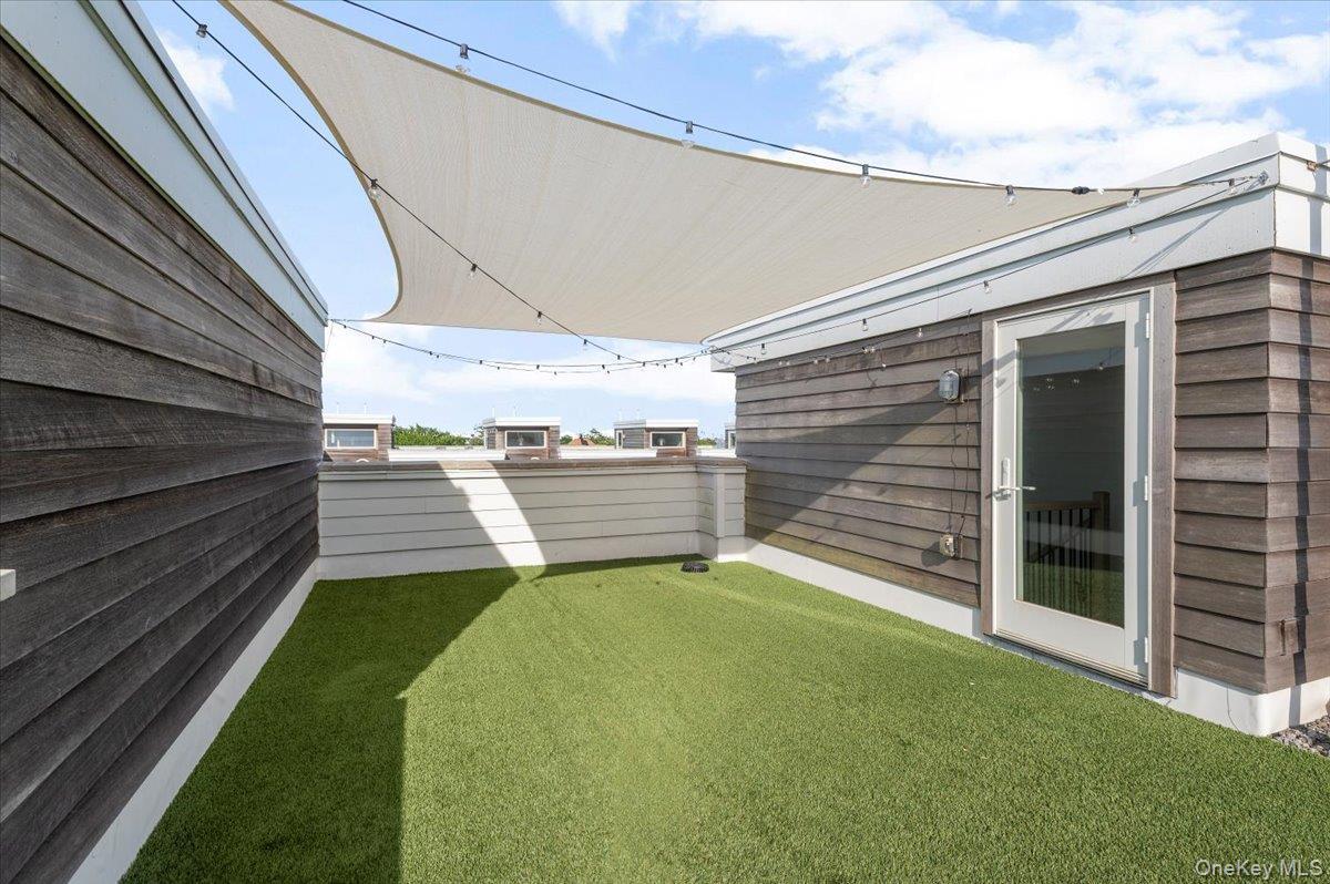 Single Family Beach 5th  Queens, NY 11691, MLS-941173-27