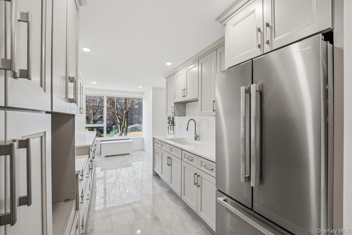 Coop Powells Cove  Queens, NY 11357, MLS-941178-17