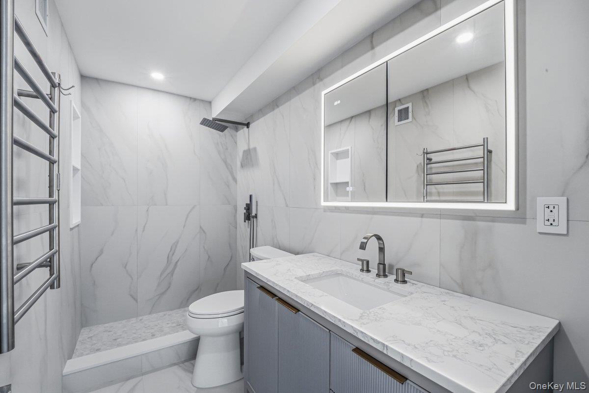 Coop Powells Cove  Queens, NY 11357, MLS-941178-24