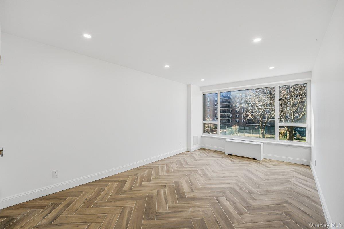 Coop Powells Cove  Queens, NY 11357, MLS-941178-27