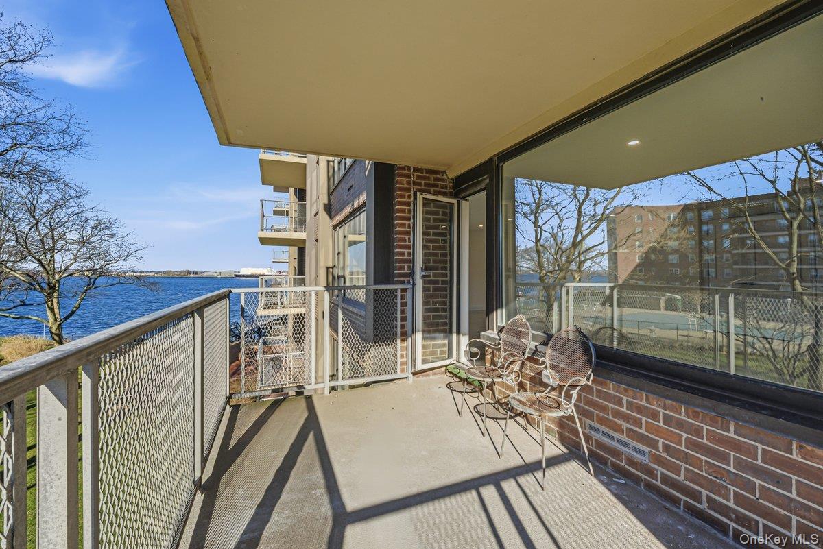 Coop Powells Cove  Queens, NY 11357, MLS-941178-30