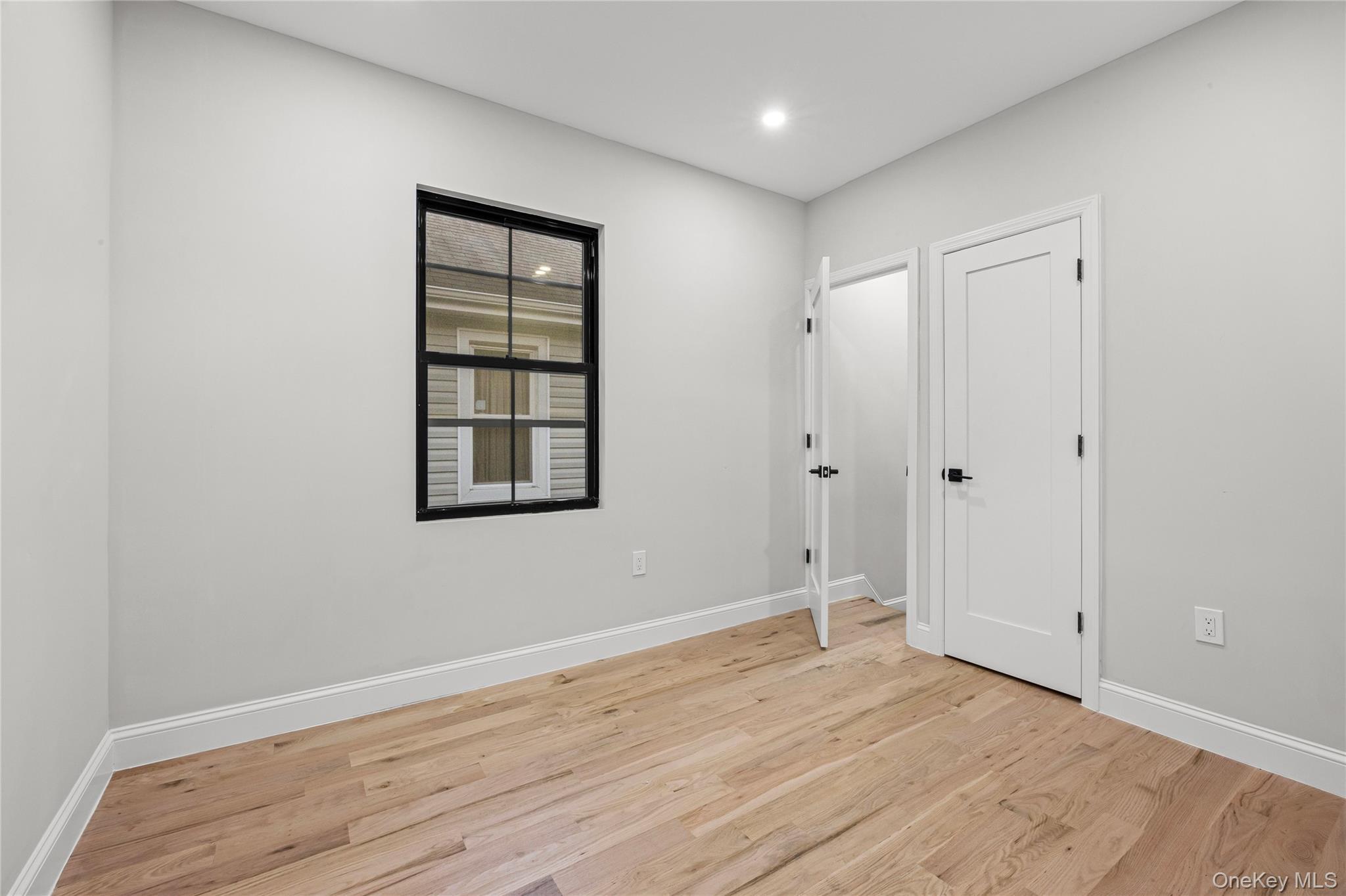 Single Family 118th Queens, NY 11434, MLS-941181-20