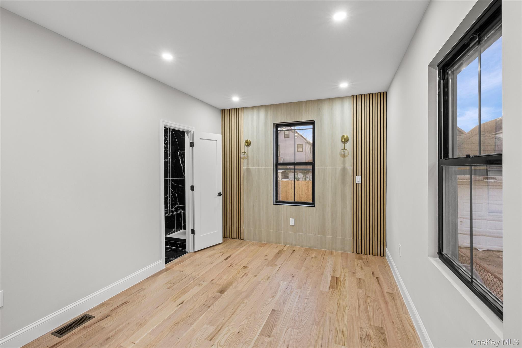 Single Family 118th Queens, NY 11434, MLS-941181-23