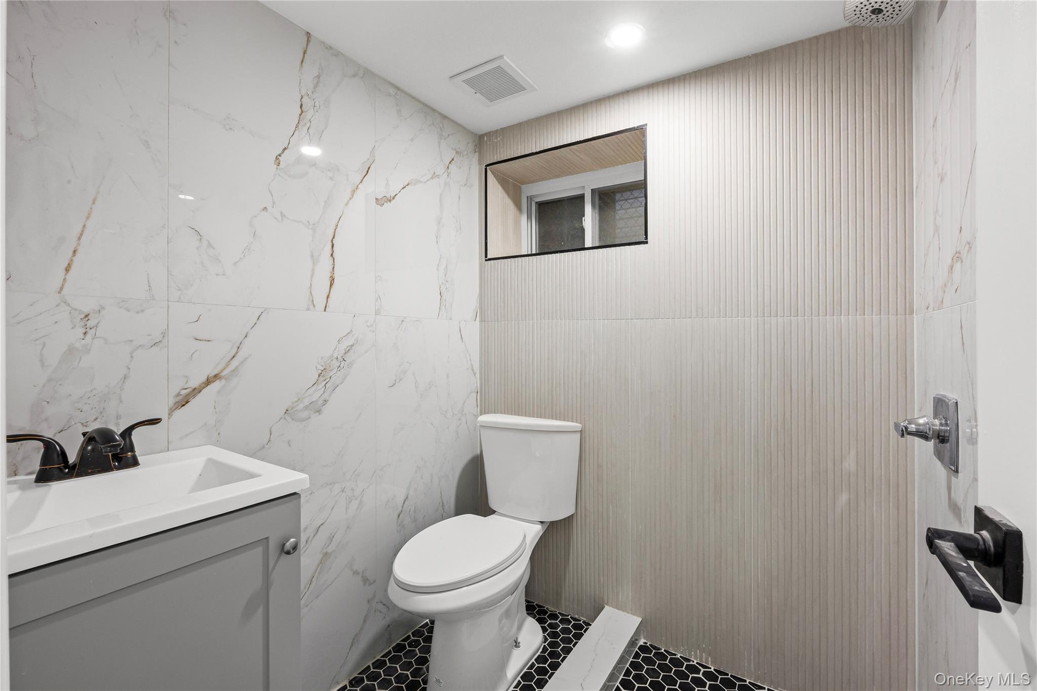 Single Family 118th Queens, NY 11434, MLS-941181-28