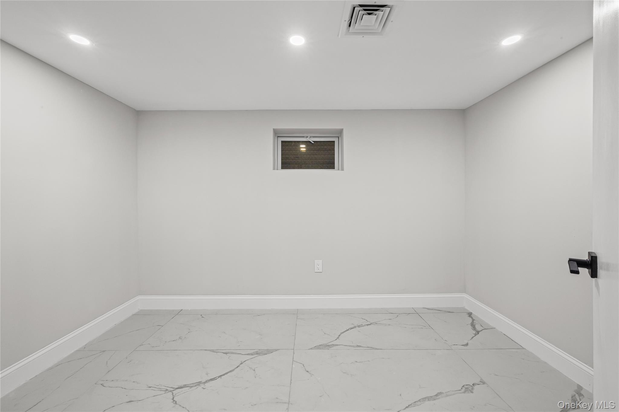 Single Family 118th Queens, NY 11434, MLS-941181-33